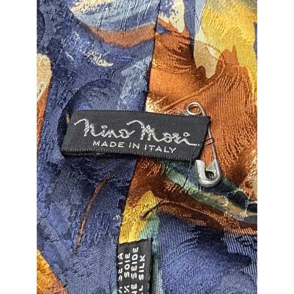 Nino Moretti 100% Silk‎ Abstract Print Handmade Italian Necktie - Picture 7 of 8